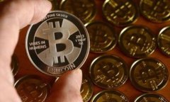 Trezor硬件钱包：安全存储加密货币的最